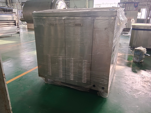 東華均質(zhì)機(jī)10T30Mpa