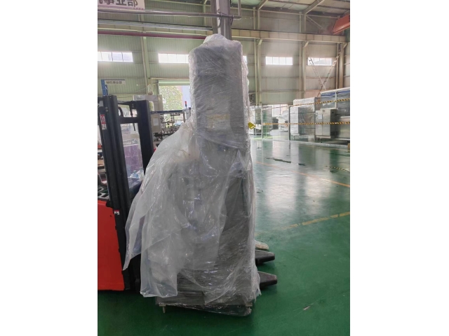 利樂(lè)21貼管機(jī)